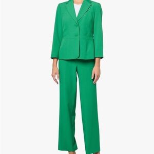 LE SUIT Women’s Suit
